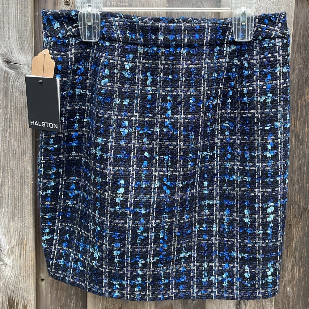 Halston Heritage Black and Blue Classic Boucle Tweed Pencil Skirt NWT Size 8